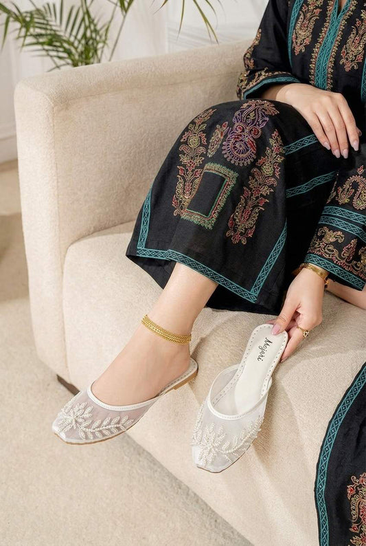 NARGIS (WHITE)