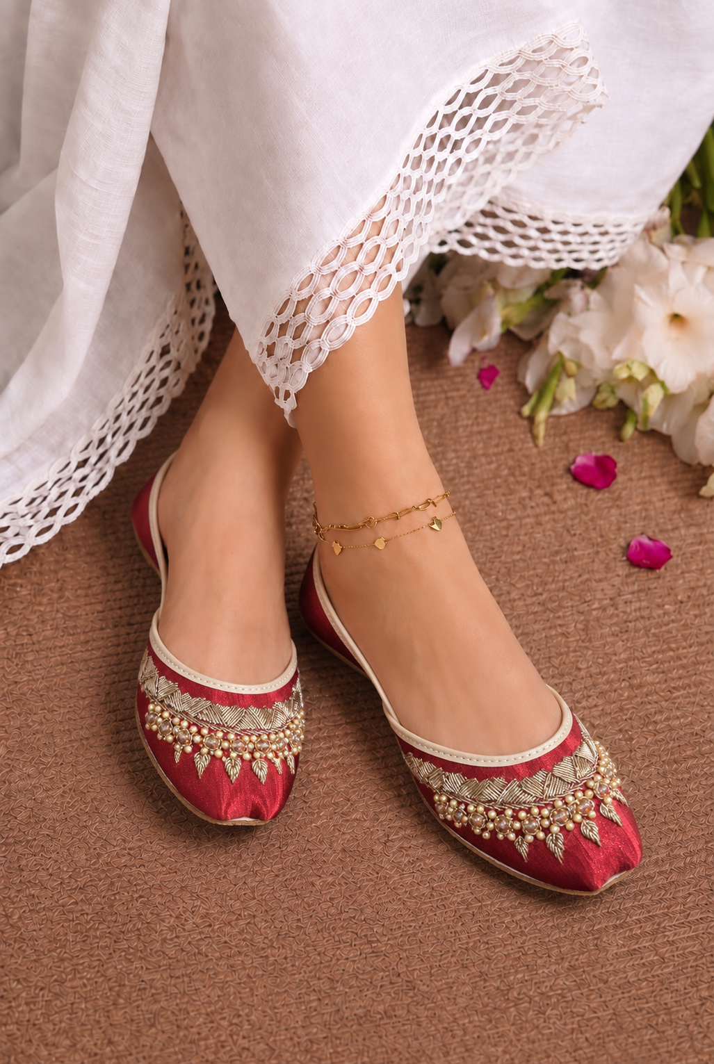 RIJA (MAROON)