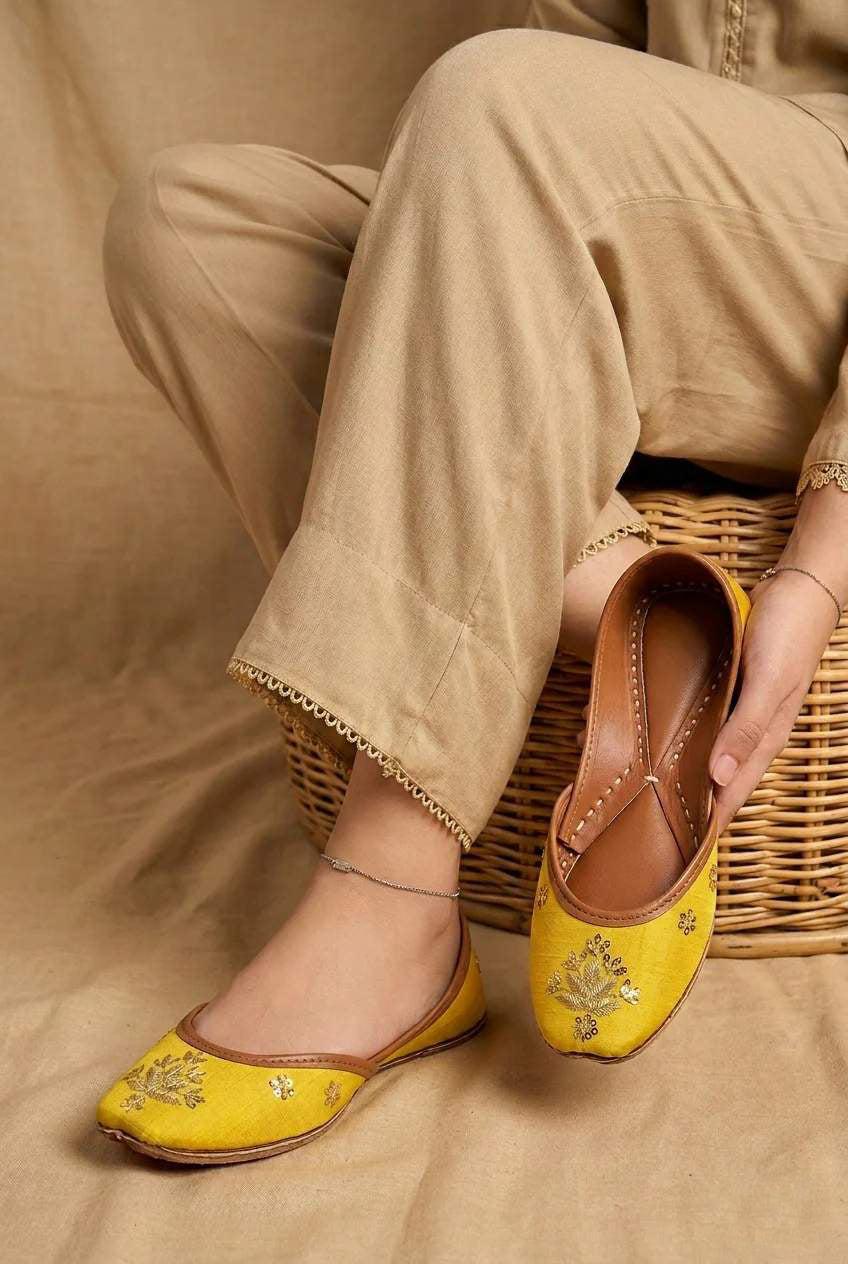 THE EMPRESS (YELLOW)