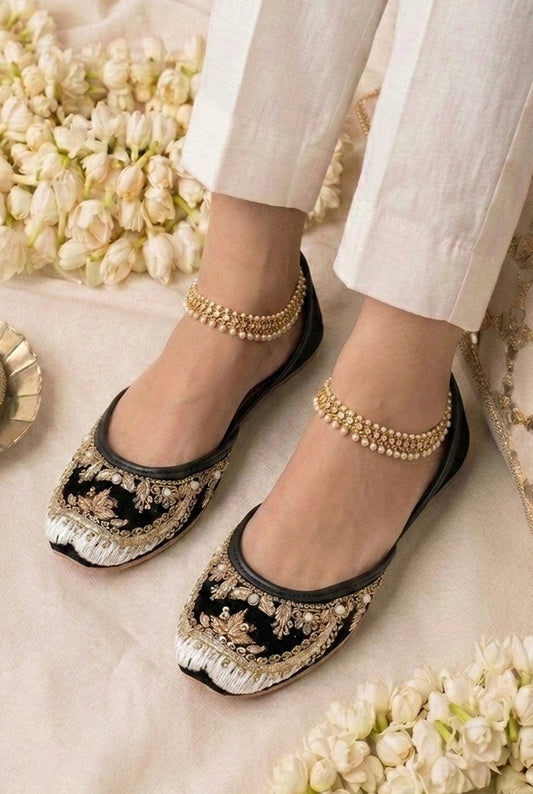 SHAHTAJ (BLACK)