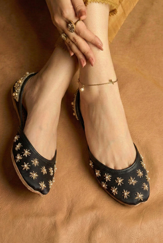 STAR (BLACK)