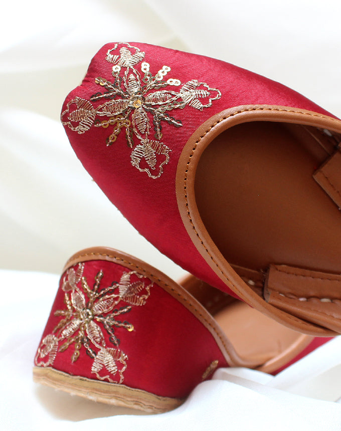 SILA (MAROON)