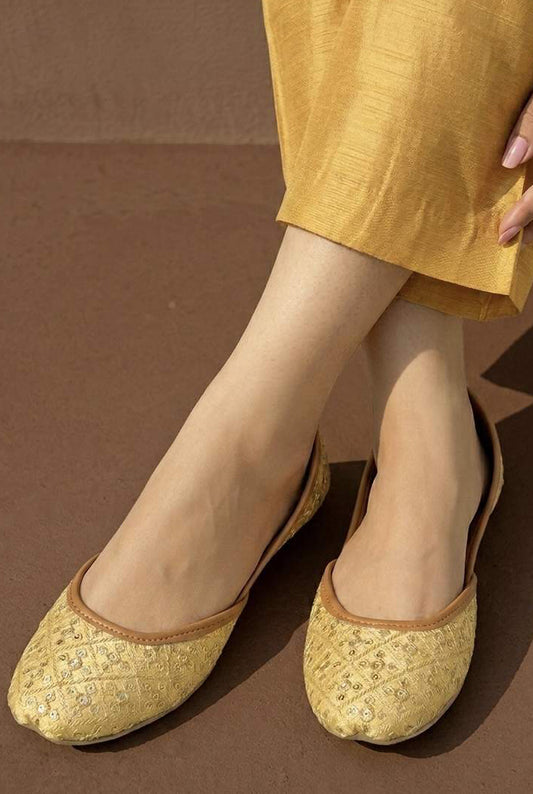 QASHAAN (GOLD)